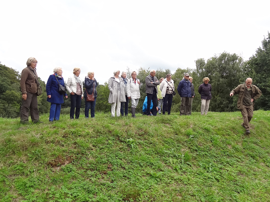  Uistapje 2017, rondleiding in de natuur en uitleg van de natuur. 
